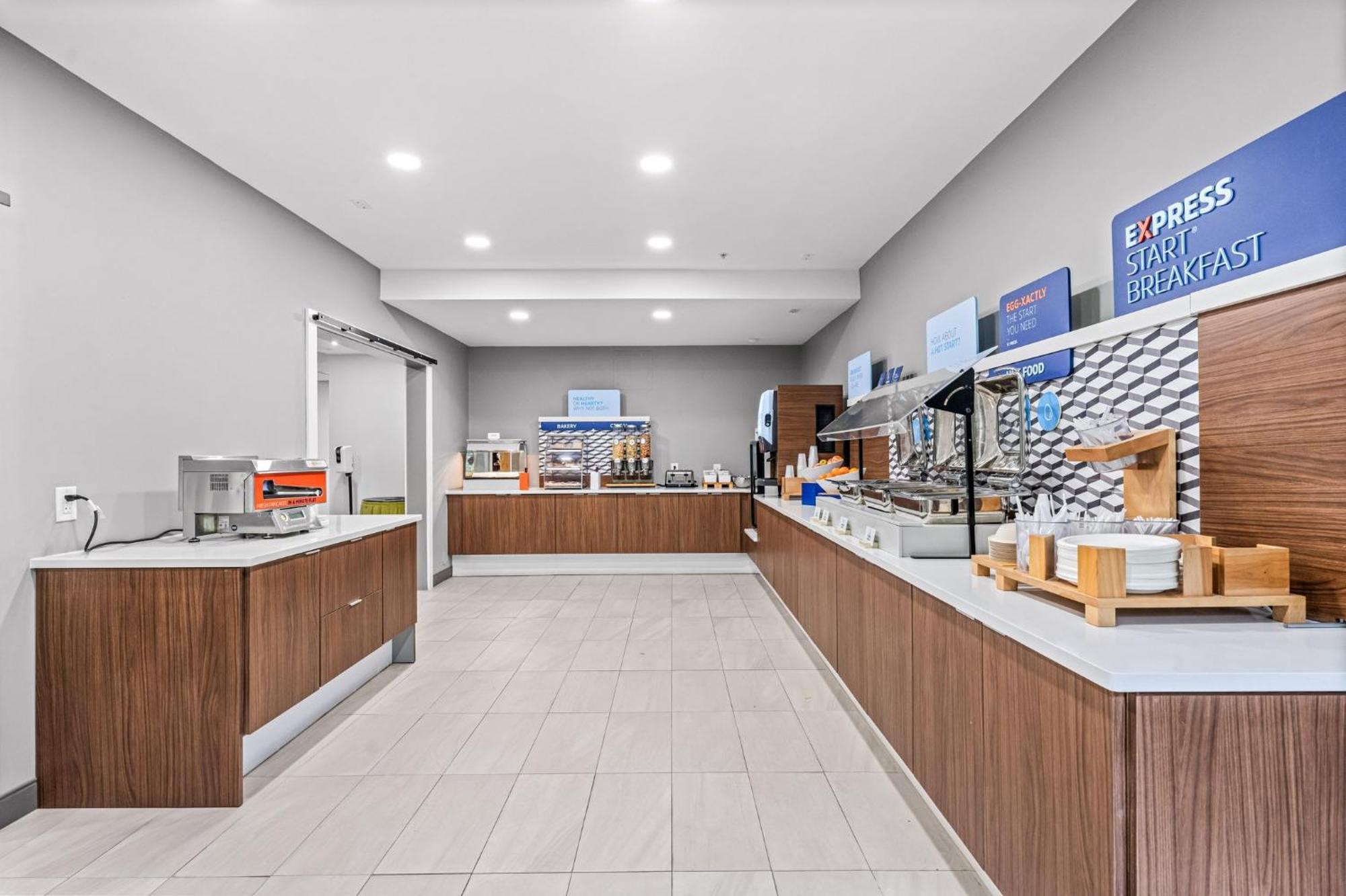 Holiday Inn Express & Suites Carneys Point - Pennsville By Ihg Dış mekan fotoğraf
