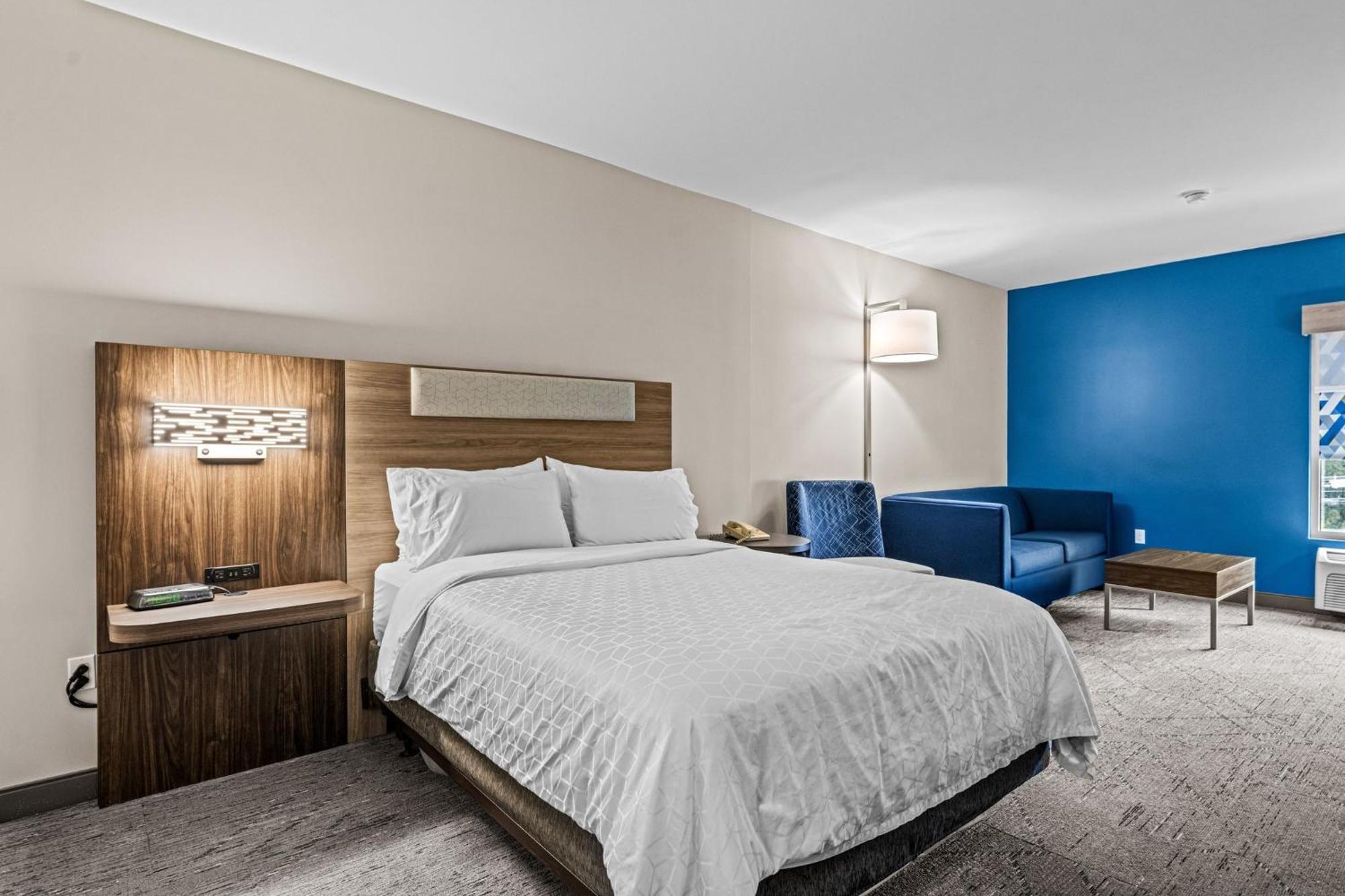 Holiday Inn Express & Suites Carneys Point - Pennsville By Ihg Dış mekan fotoğraf